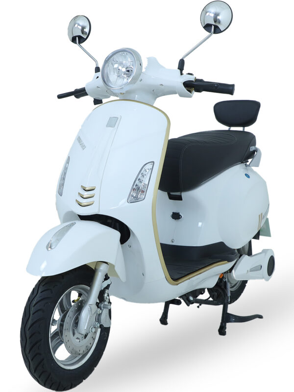 Komaki XGT VP 65km to 70km per Charge Electric Scooter/EV Scooter, No RTO Registration or DL Required (FROST WHITE)