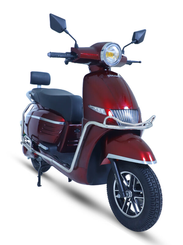 Komaki Flora (Garnet Red, 60 to 70 km/h, Range: 80 km to 100 km per Charge)