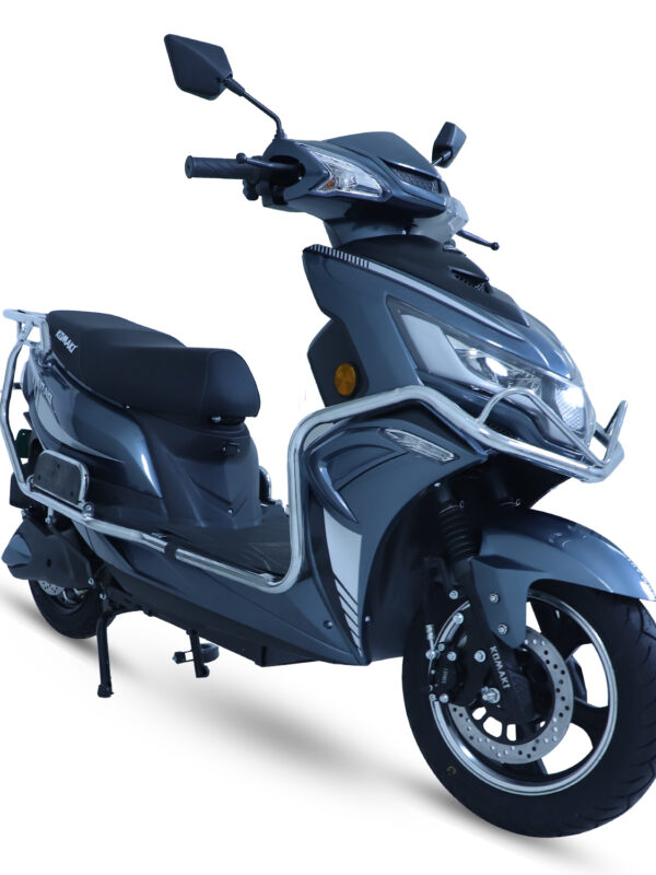 Komaki DT-3000  (Metal Grey, 70 km/h to 80 km/h, Range: 120 km to 140 km per Charge)